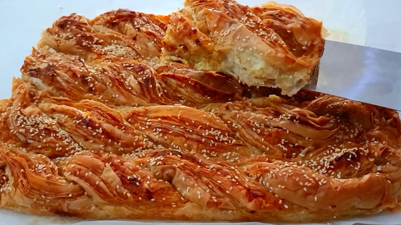 Постный картофельный пирог – простой, экономичный и очень вкусный!