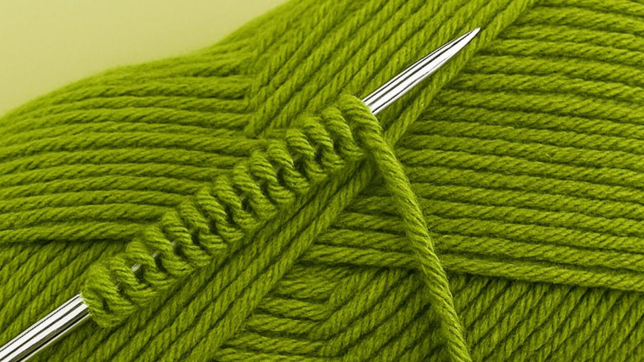 💥 Such a beautiful & easy retro knitting pattern that I couldn't resist sharing it!