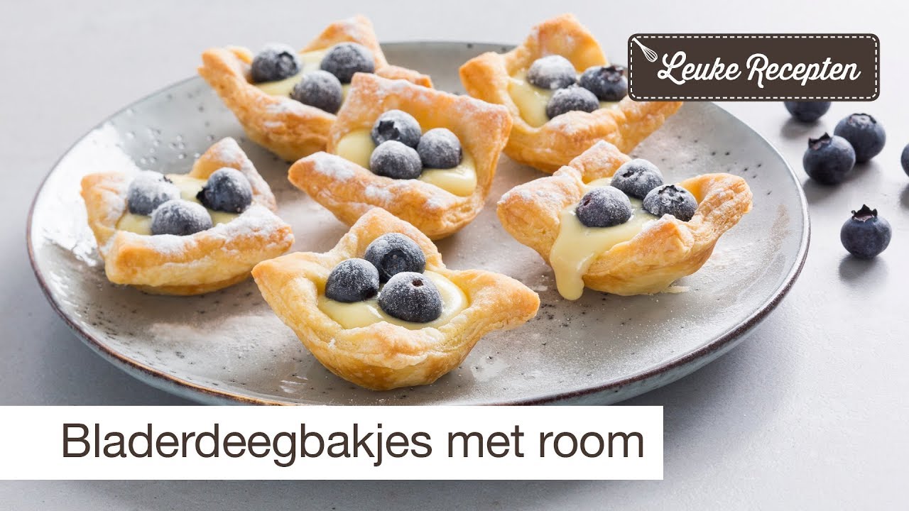 Bladerdeegbakjes met room