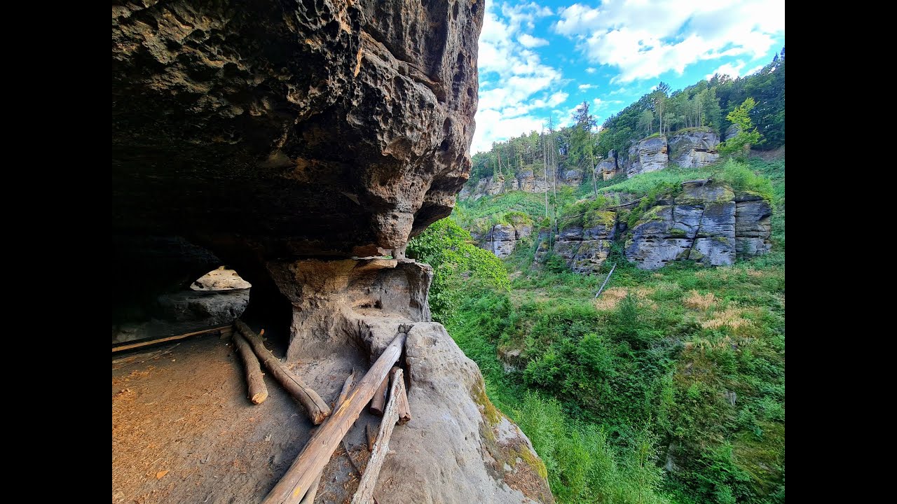Podhradské a Sluneční jeskyně a obydlí - Galbytour  2025