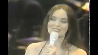 Crystal Gayle - The sound of goodbye chords