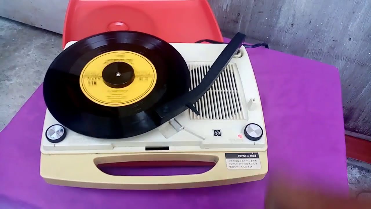 National SG-323N Portable Turntable - YouTube