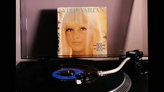 Download Lagu Sylvie Vartan - Ballade pour un sourire MP3