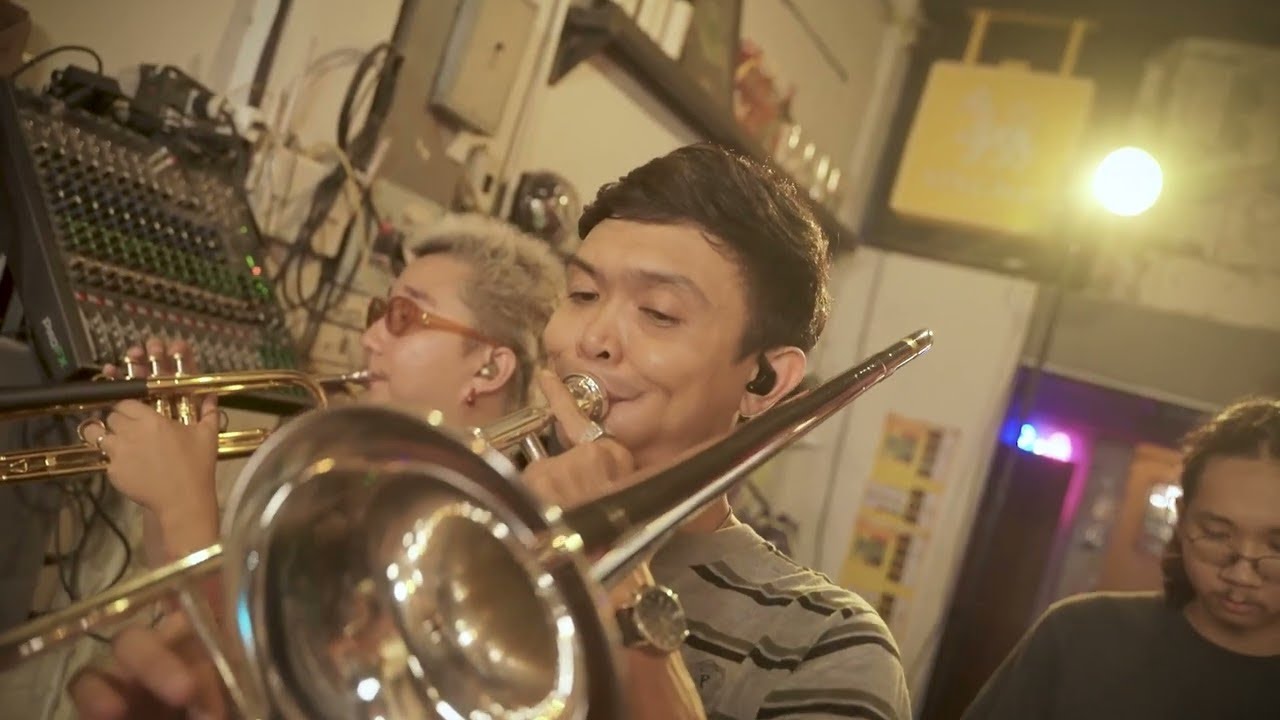 คณะขวัญใจ - รู้บ้างไหม [Live Session]