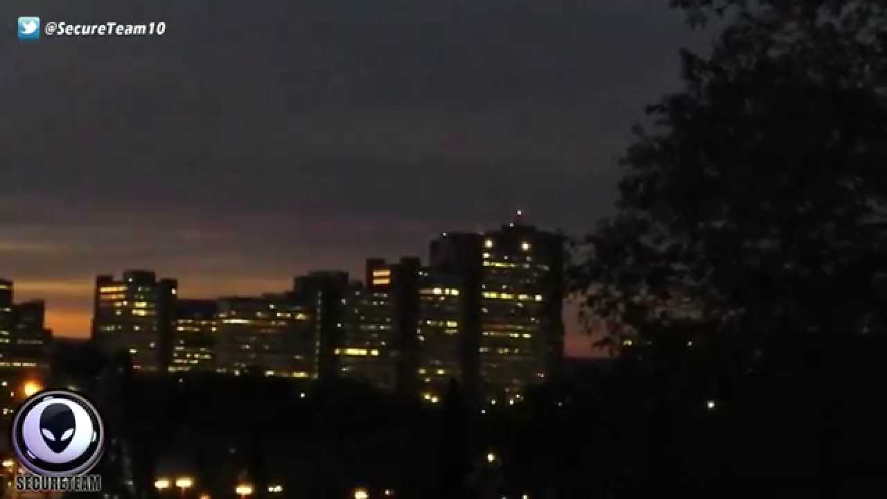 august 2019 Red UFO Sighted In The Skies Over Ottawa Canada 9/26/2015