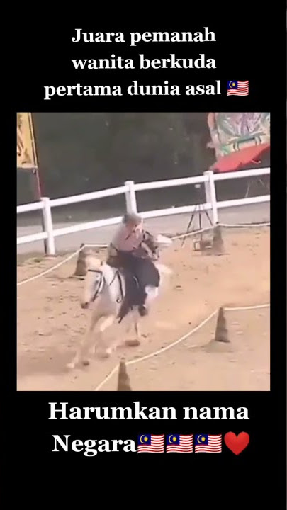 Malaysian Women HorseBack Archery Unbelievable 😱