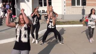 Красивые девушки классно танцуют уличные танцы. Dance School SOL. Workshop by Komashny-2014 Красивые девушки классно танцуют уличные танцы. Dance School SOL. Workshop by Komashny-2014