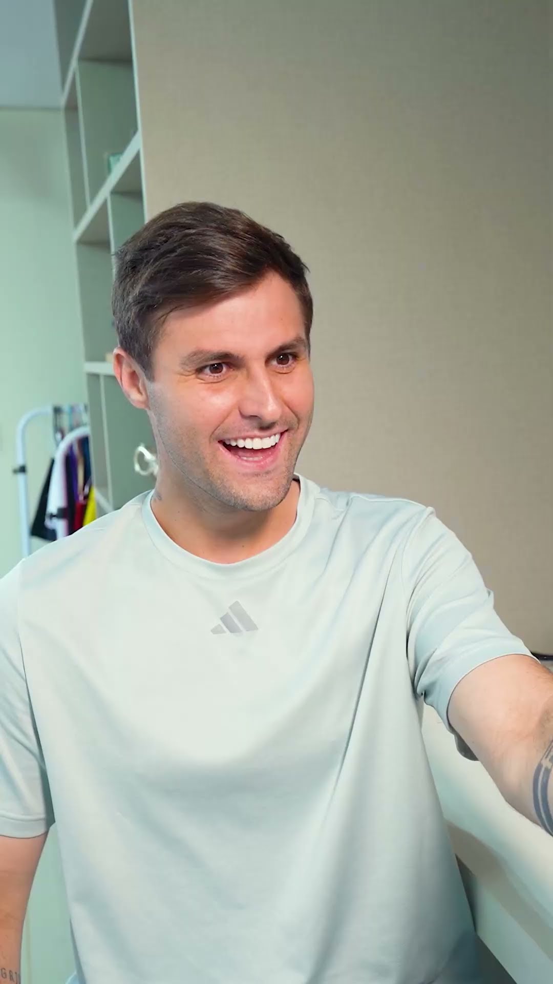 QUEM FAZ ISSO NÃO TEM CORAÇÃO!! #rezende #humor