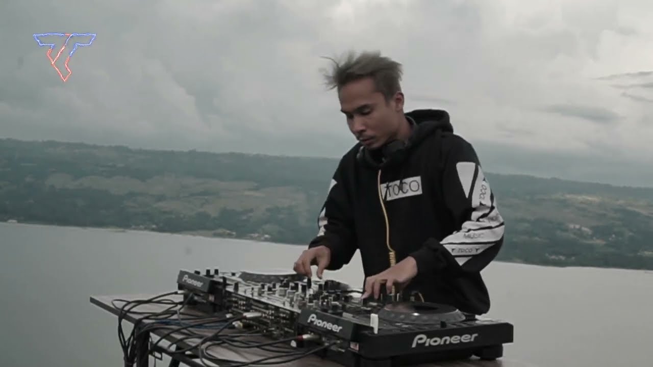 TOCO MUSIC - SURRENDER DON'T WATCH ME CRY DUTCH HOUSE GOYTUM ( CLIFFrs )