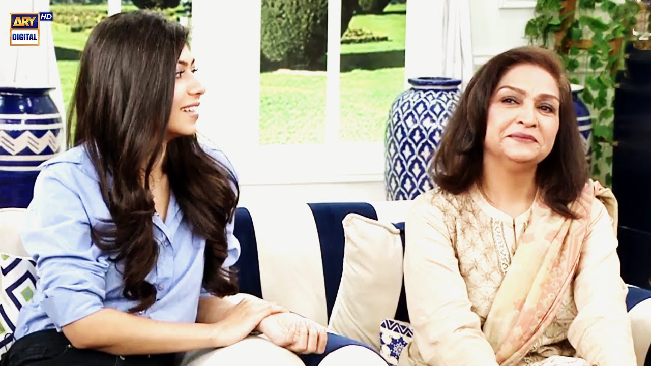 Maa Aur Beti Ki Muhabbt - Ismat Iqbal - 