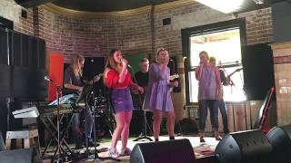 Future People - Alabama Shakes (Cover by Isabelle, Jenny, Sabrina, Mark, Joe & Sal)