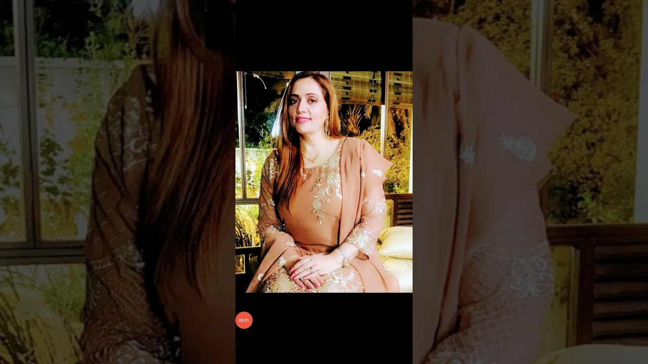 KINZA MALIK BIOGRAPHY