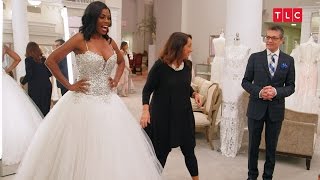 Is Omarosa Really Choosing This Racy Wedding Dress? | Say Yes to the Dress