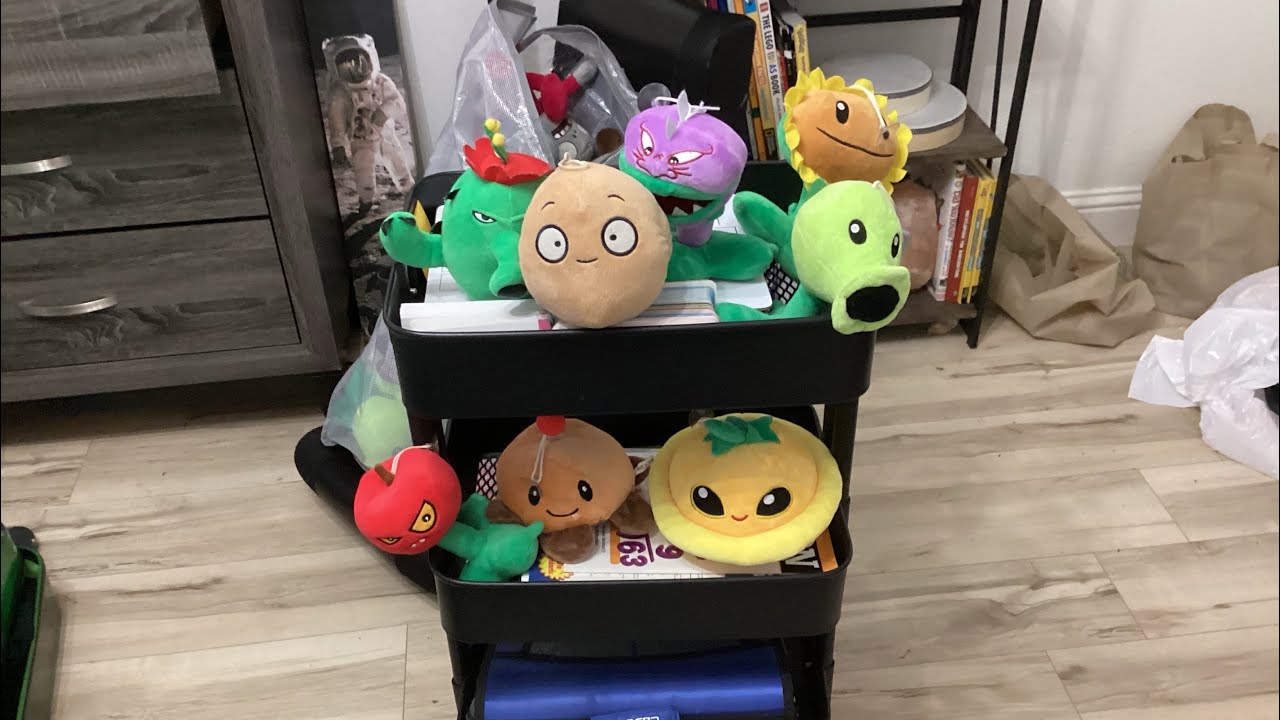 PvZ Plush 1: Garden Ops