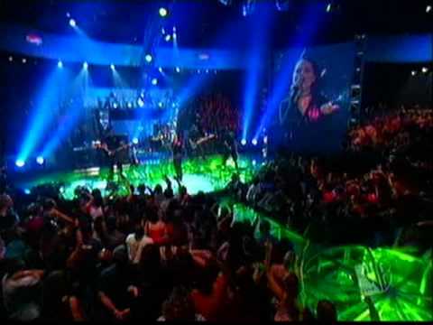 Evanescence -  Live at Pepsi Smash (Going Under \u0026 Bring Me To Life)