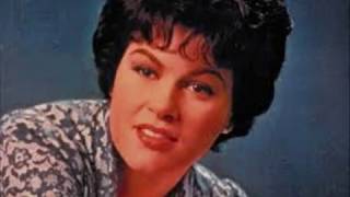 Video thumbnail of "BEAUTIFUL BROWN  EYES   CONNIE FRANCIS"