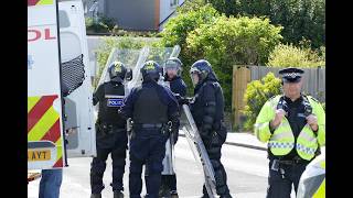 Rooftop Stand Off (Hastings)