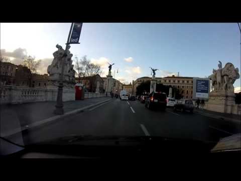 Video: Auto Assault Intrappolata Nel Traffico