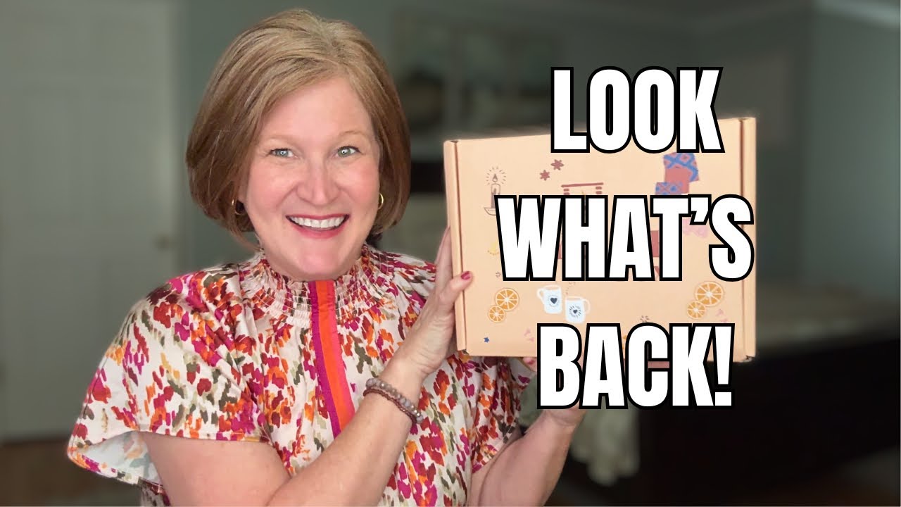 Unboxing the Coziest Hygge Box: What’s Inside?