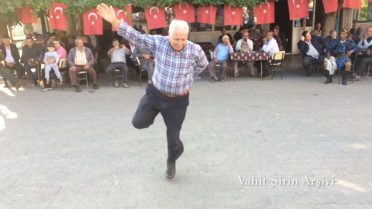 Jandarma Zeybeği | Manisa Yöresi