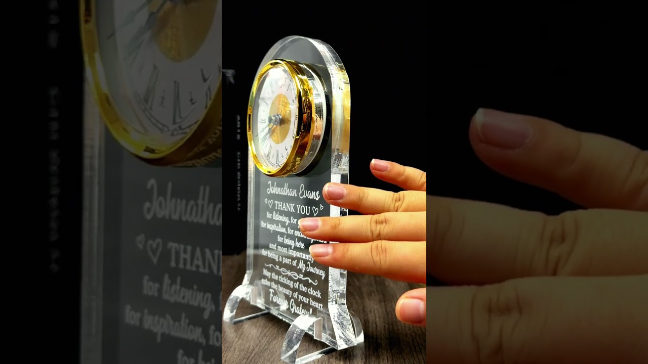 Thank a colleague with a personalized clock 