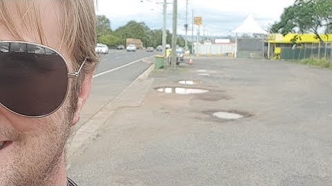 Sneaky speed Trap At Withcott.  For those West-bound heading up The Range.