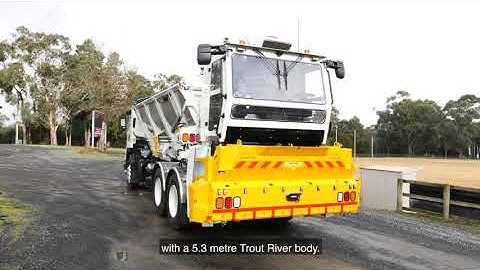 Q-FE ROAD ANT Forward Moving Aggregate Spreader