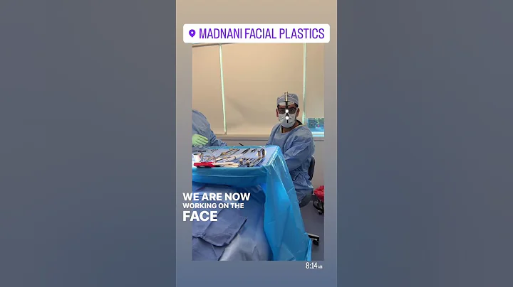 #DrMadnani is finished with the #necklift and now is working on the #first side of the #facelift