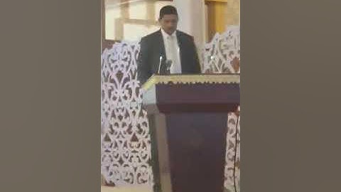 تلاوة من سورة الرحمن في رحاب جامعة الفلوجة