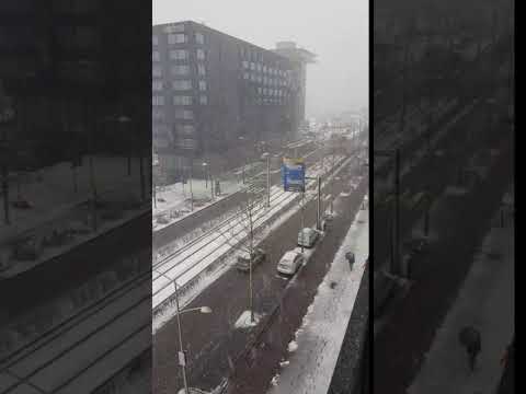 Sneeuw in Rotterdam centrum 11-12-2017