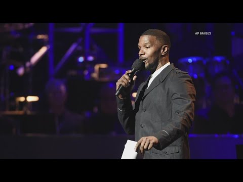 Jamie Foxx still in Atlanta Hospital, CNN says - YouTube