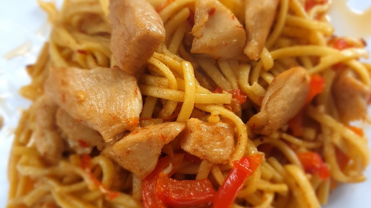 Spicy chicken noodles pakistani style YouTube