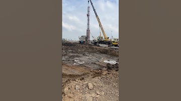 Ép cọc cảng quốc tế Long an