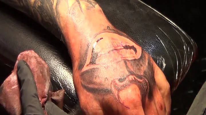 Hand Tattoo / Noel Austin of D.N.A.S. / by Sasha K...