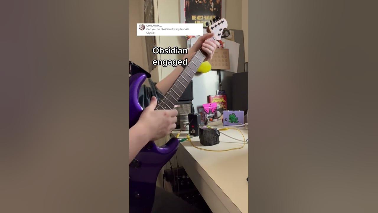 Running my guitar through Obsidian. Running my guitar through Obsidian.