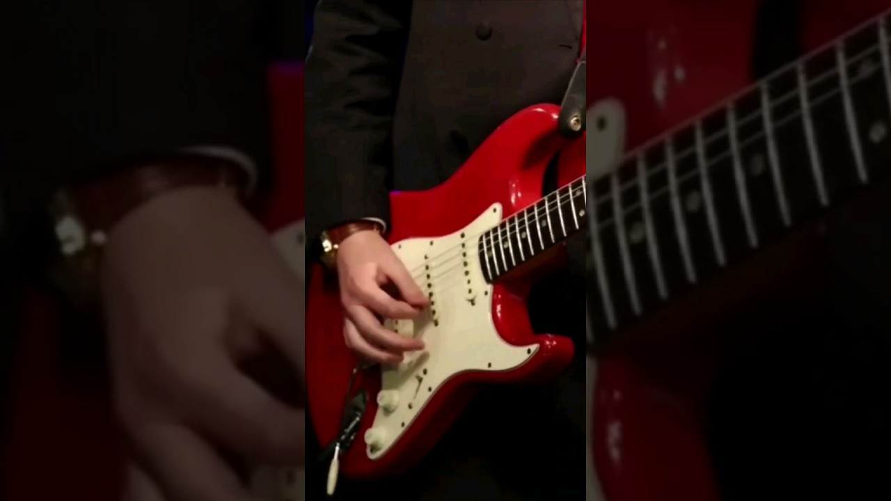 check out that Guitar Solo #guitar #rock #guitarist #fender #pinkfloyd #slash #beatles #blues #pop