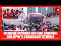 UTAPENDA MASHABIKI WASIMBA WAFUNGA BANDARINI AINA MPYA YA USHANGILIAJI YATAMBAA UBAYA UBWELA