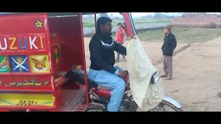 Bhai Istikhar Struggling to Drive Qingqi Rickshaw screenshot 4