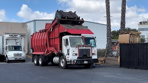Haul Away Rubbish Pete 320 Maxon Front Loader