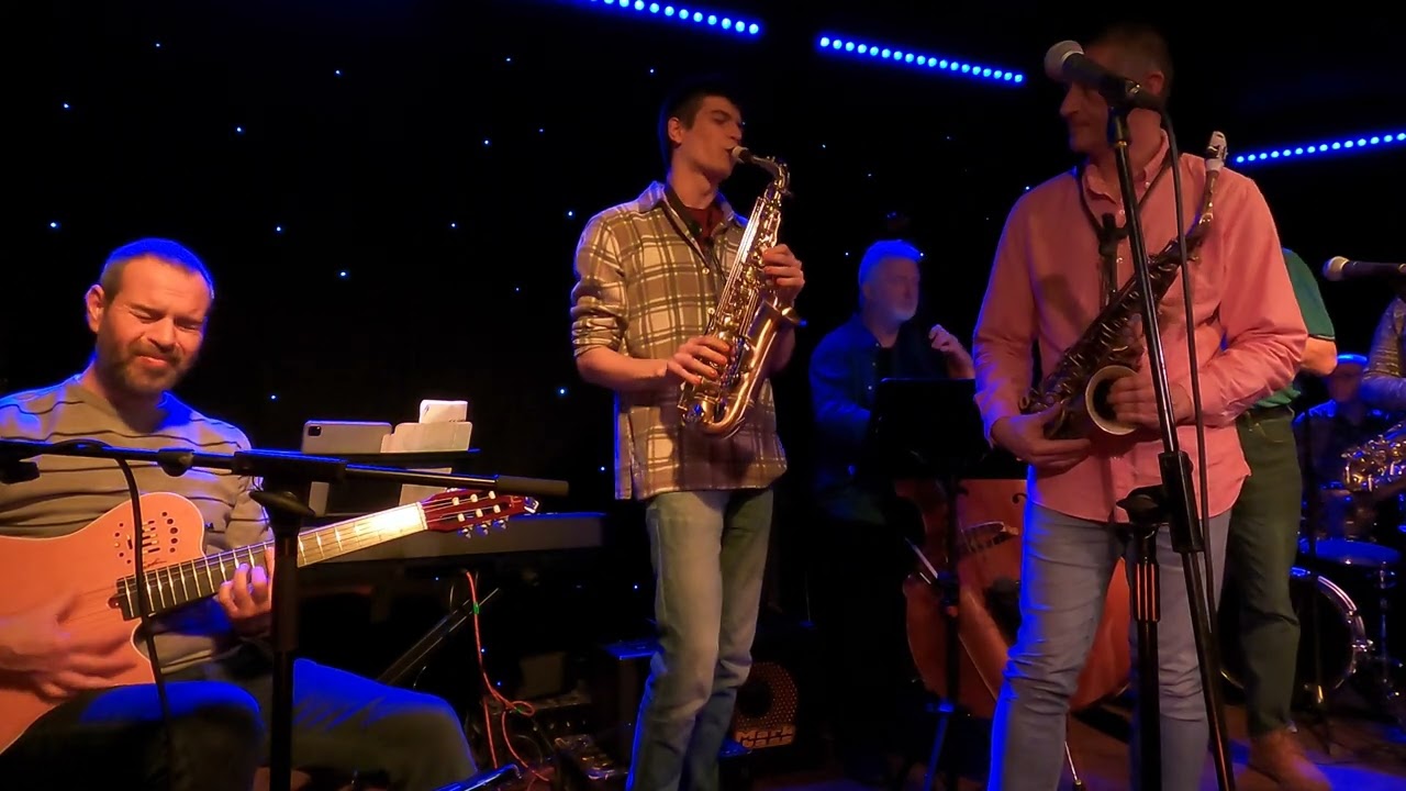 Paul Richards & Friends 03: Stereo 4K Ultra HD / Cog Tool / Quality / 2160p!