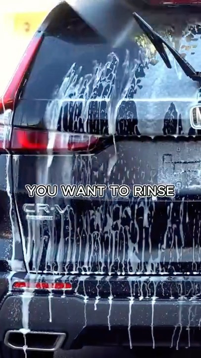You Can Still Rinse Without a Hose! 💦 #carwash #automobile #carcleaning ...