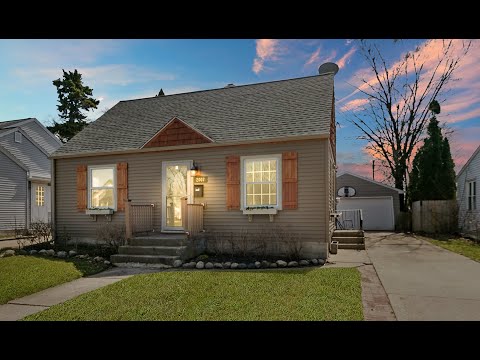 2007 30th St, Kenosha, WI home video tour