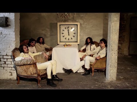 The Gulps - The Kings House (Official Video)
