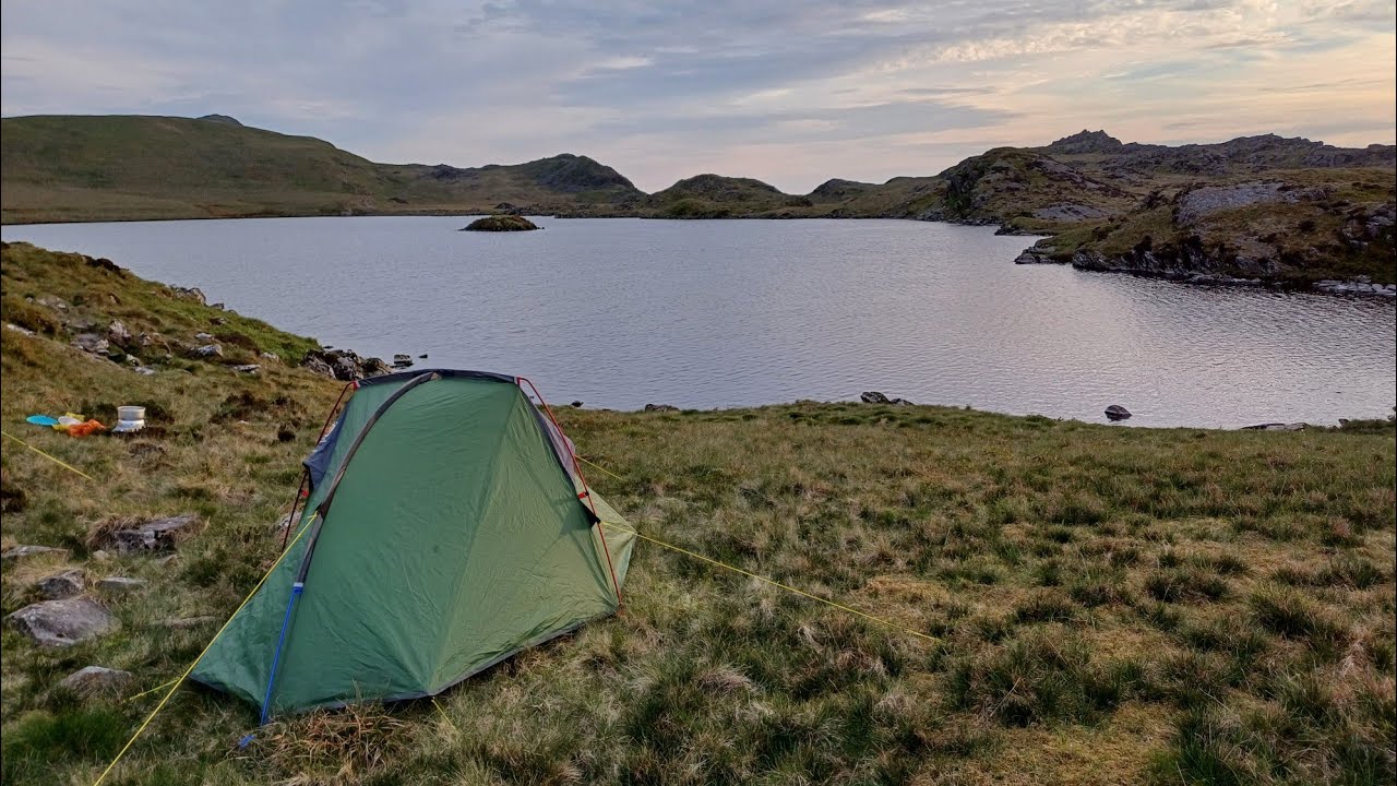 wild camping at Llyn yr Adar Windy conditions