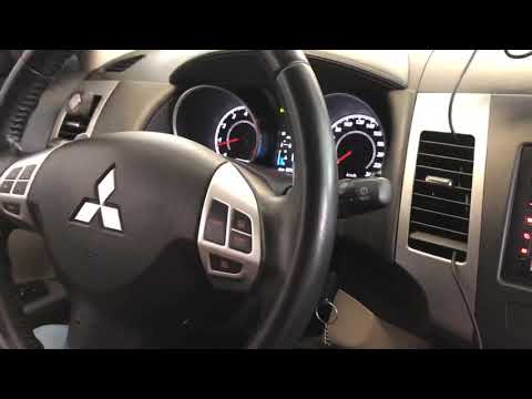 Outlander 2013 - Central Pioneer com WebLink (YouTube) e CarPlay - ArtsomAuto