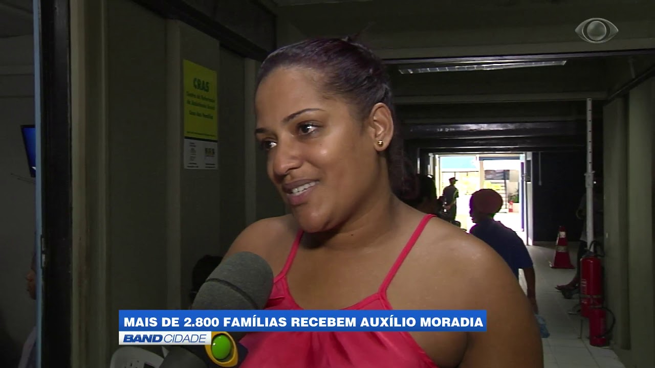 Mais de 2.800 famílias recebem auxílio moradia - YouTube