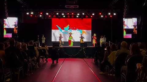 International Cultural Evening. Indonesian performance