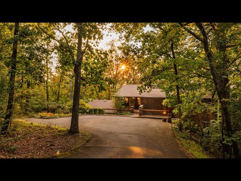 1784 Shades Crest Road, Vestavia Hills, AL home video tour