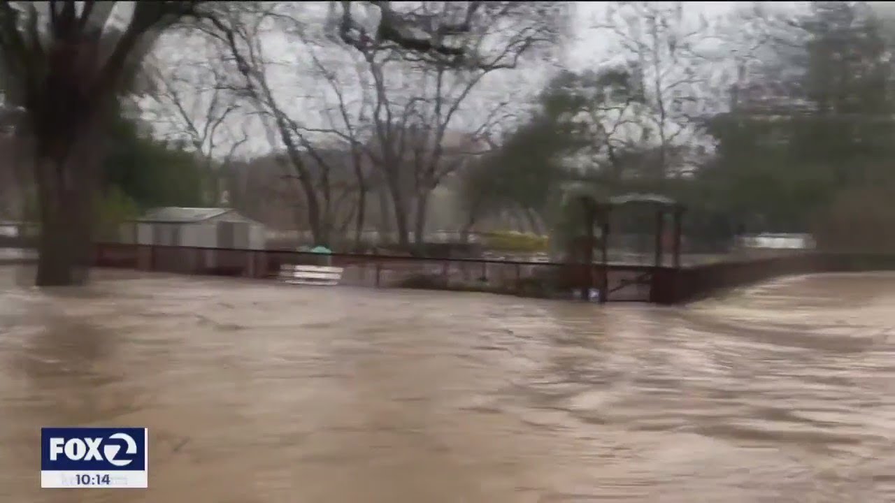 Communities brace for more rain in the Bay Area - YouTube