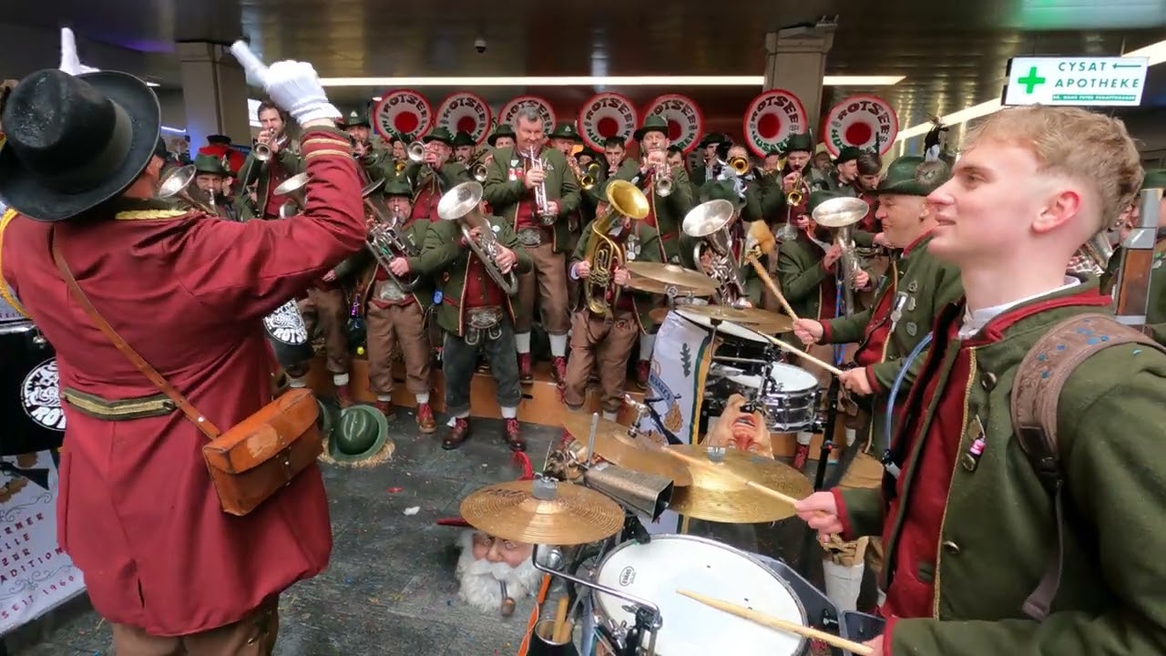 LES ROTSEE-HUSAREN EBIKON